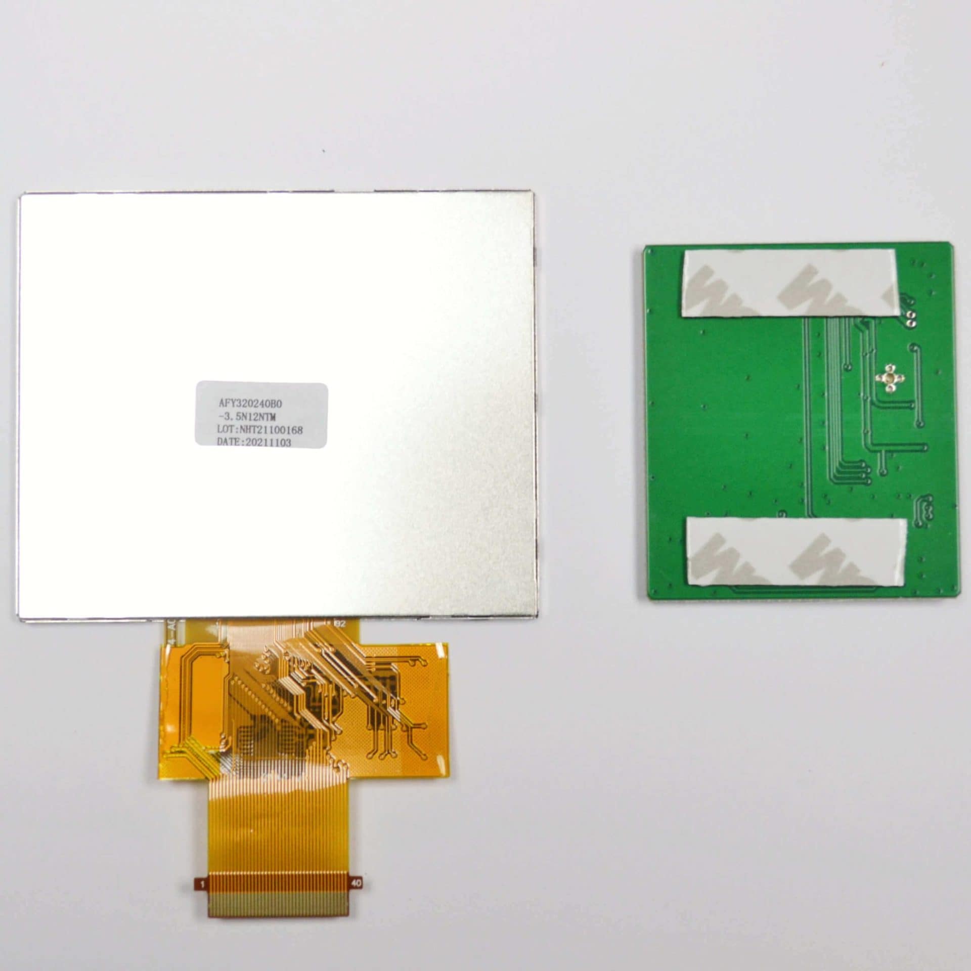 3.5'' TN TFT display with SPI interface, 320x240, Medium Brightness